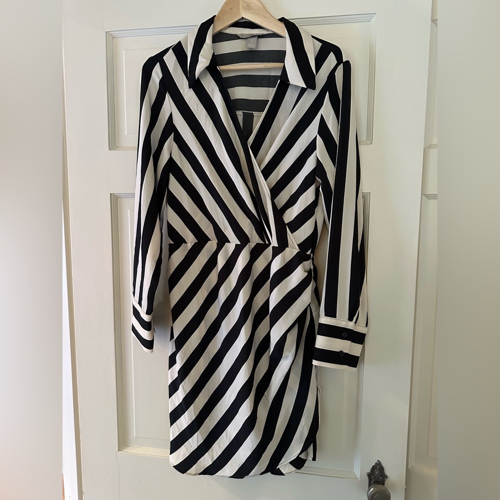 H&M Long Sleeve Wrap Dress